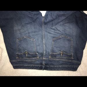 torrid Pants - Torrid capri jeans. torrid Pants - Torrid capri jeans.